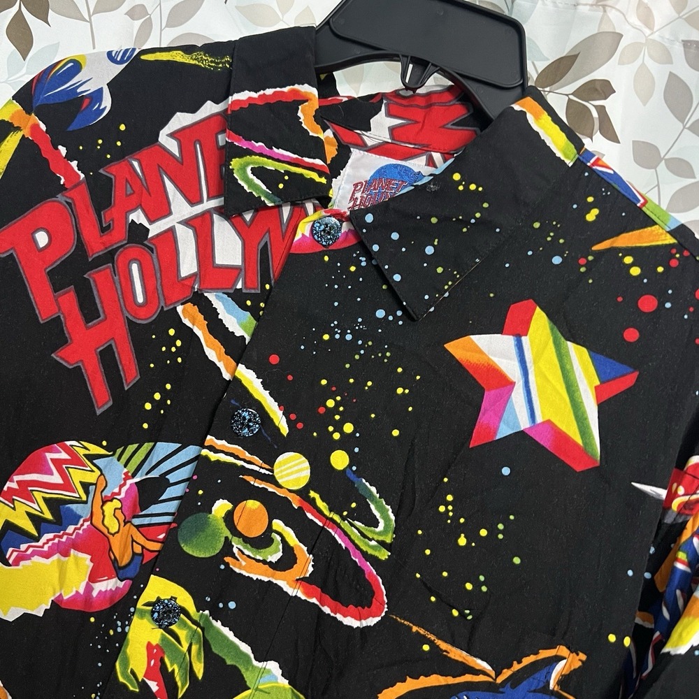 Vintage Planet Hollywood Shirt Mens Medium Hawaiian Rayon Colorful Graphic